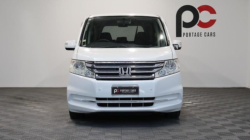 2012 Honda Step Wagon G Inter Navi E Selection, photo 2