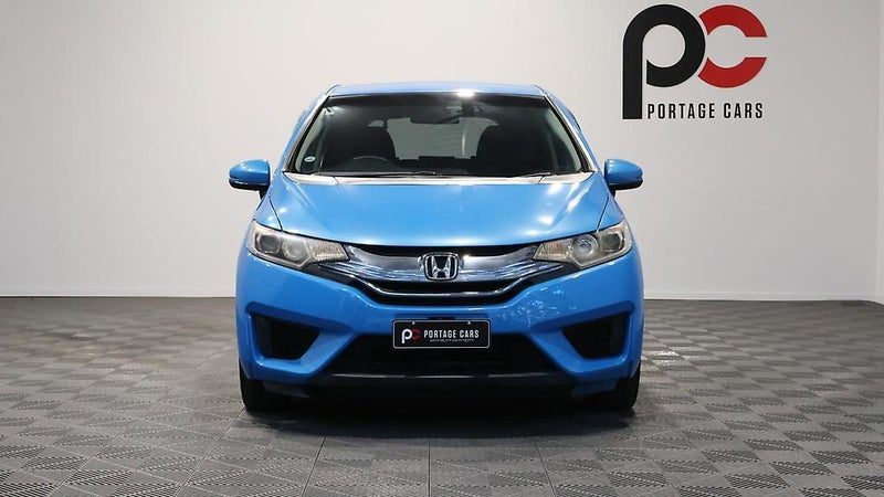 2015 Honda Fit Hybrid F-Package, photo 2