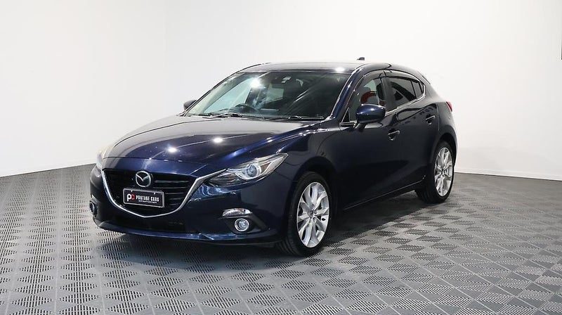 2014 Mazda Axela Sports 20S Touring, photo 3