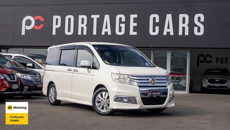 2012 Honda Step Wagon Spada 8 seater Keyless start