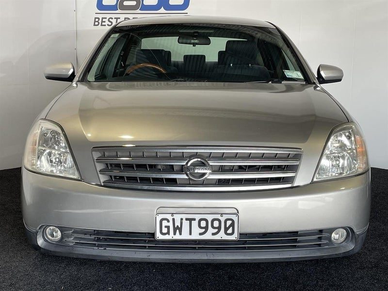 2004 Nissan Teana, photo 2