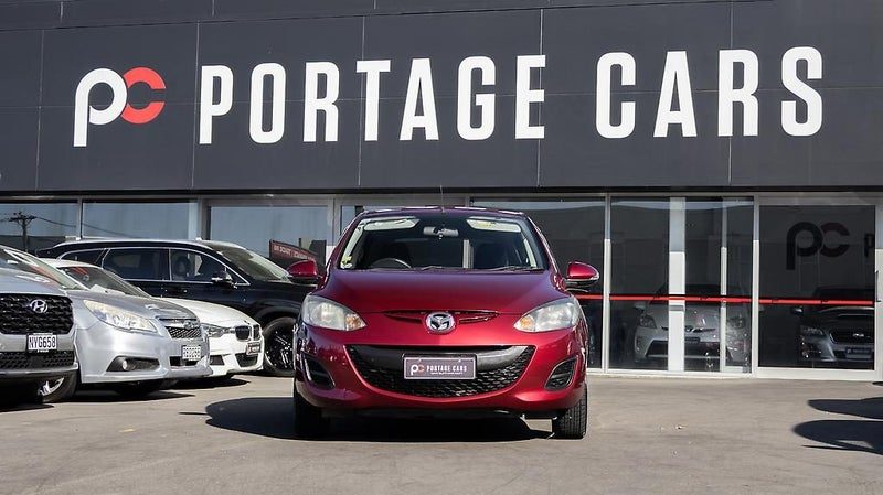 2013 Mazda Demio 1.3S LOW KMS I stop, photo 2