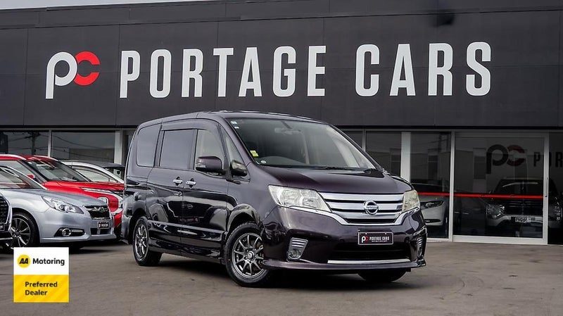2012 Nissan Serena Highway Star Hybrid 8 Seater