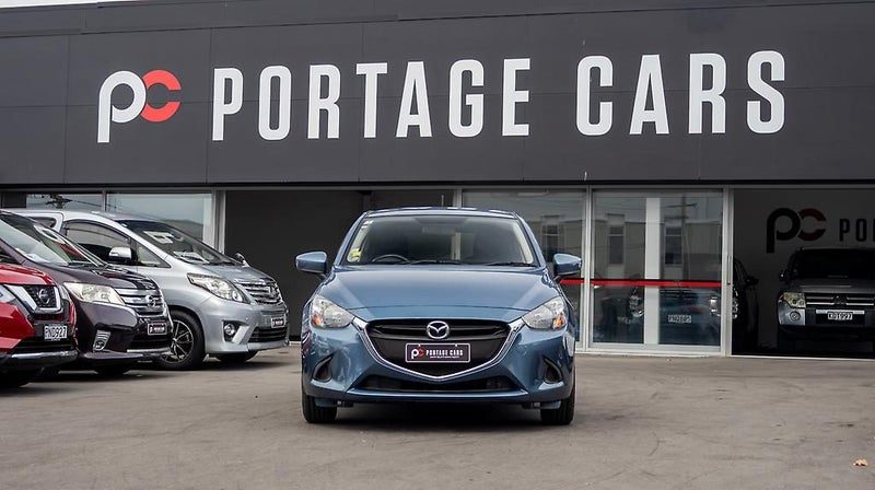 2015 Mazda Demio 13C Push start, photo 2