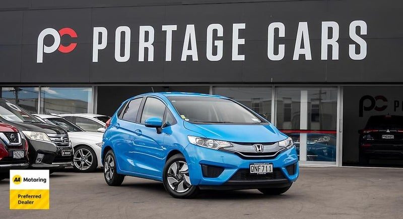 2014 Honda Fit F-Package Push start Cruise control
