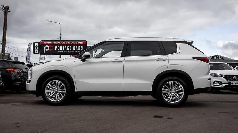 2022 Mitsubishi Outlander LS 2.5P/4WD/NZ NEW, photo 3
