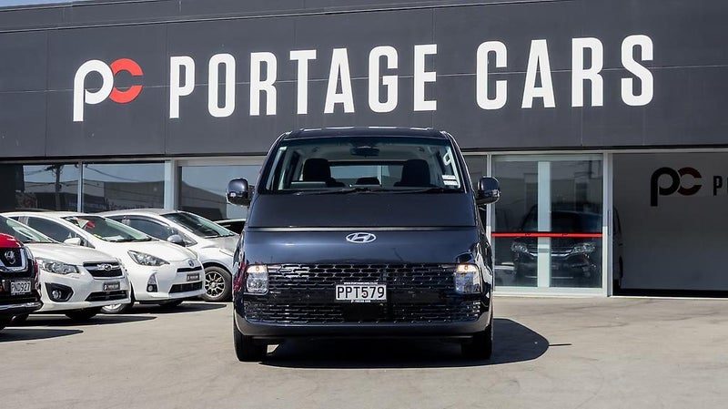 2022 Hyundai Staria 2.2DT/8AT NZ NEW 8 SEATER, photo 2
