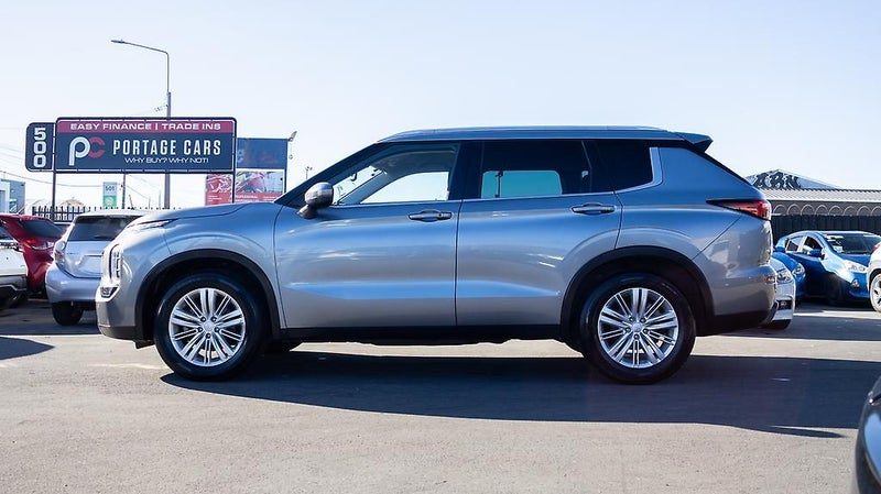 2022 Mitsubishi Outlander LS 2.5P/4WD/ NZ NEW, photo 3