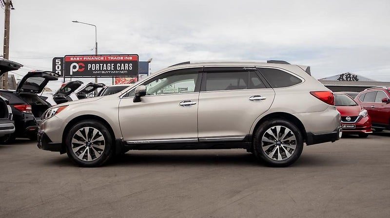 2015 Subaru Outback Limited, photo 3