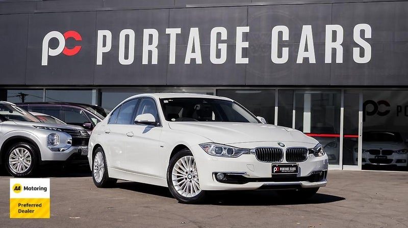 2014 BMW 320i 320i Leather pkg Low Kms