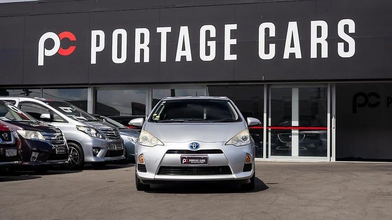 2012 Toyota Aqua G spec, Push start, photo 2
