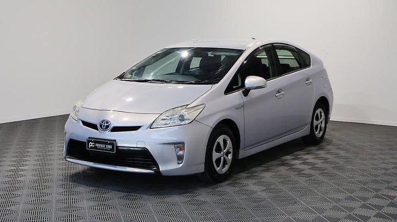 2013 Toyota Prius, photo 3