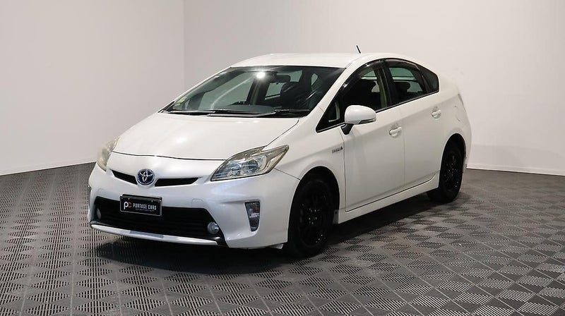 2013 Toyota Prius S, photo 3