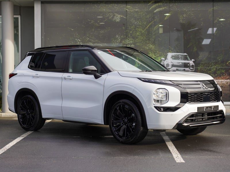 2026 Mitsubishi Outlander VRX 7 Seater