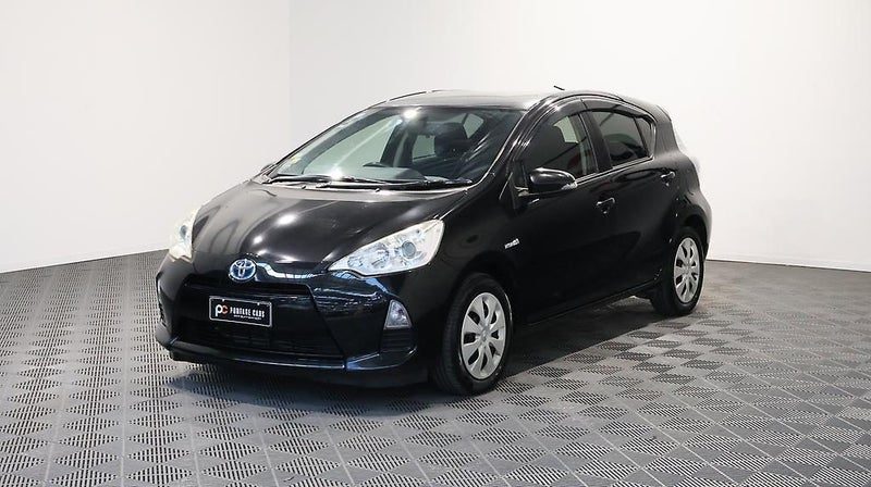 2012 Toyota Aqua S MODEL, photo 3