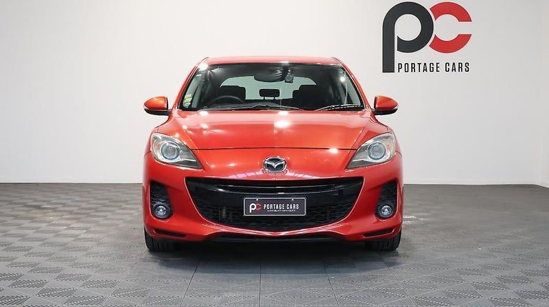 2013 Mazda Axela Sports 20S Skyactiv, photo 2