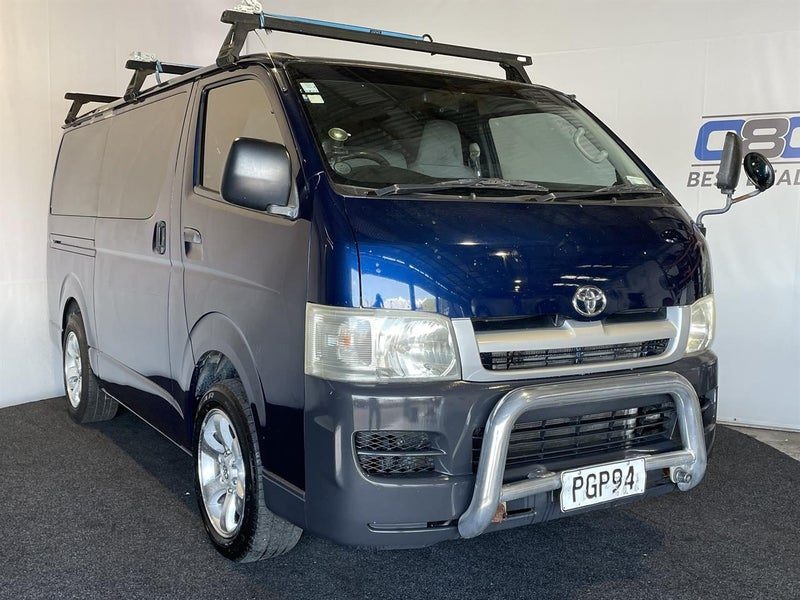2007 Toyota Hiace, main photo