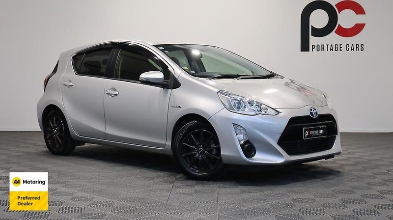 2015 Toyota Aqua Hybrid S Model