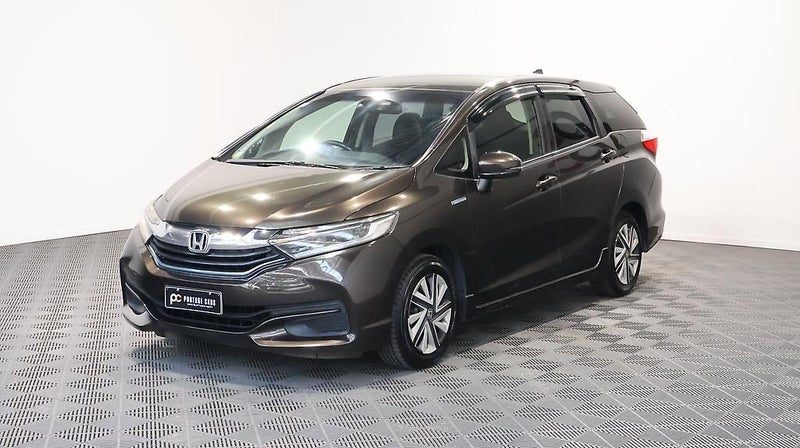 2015 Honda Shuttle Hybrid X, photo 3