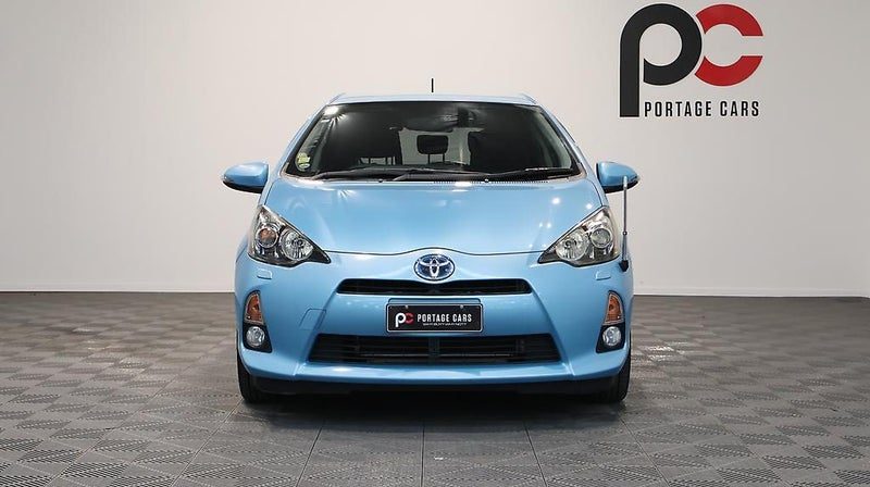 2013 Toyota Aqua S Model, Push Start, photo 2