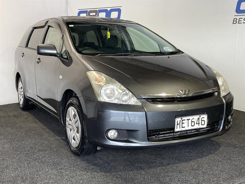 2004 Toyota Wish