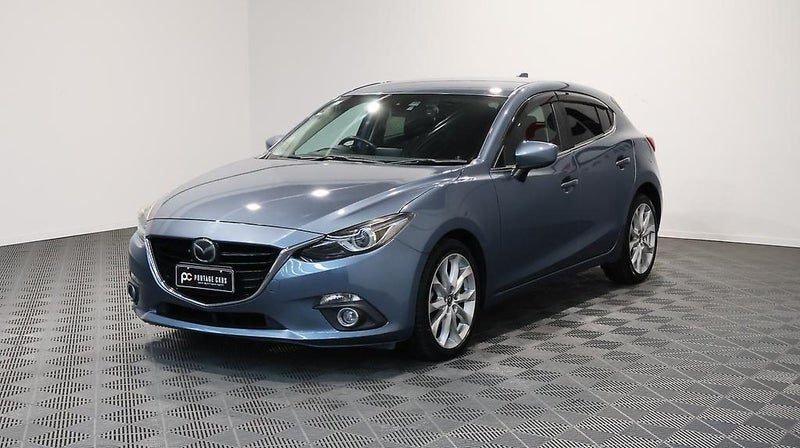 2013 Mazda Axela Sports 20S Touring, photo 3