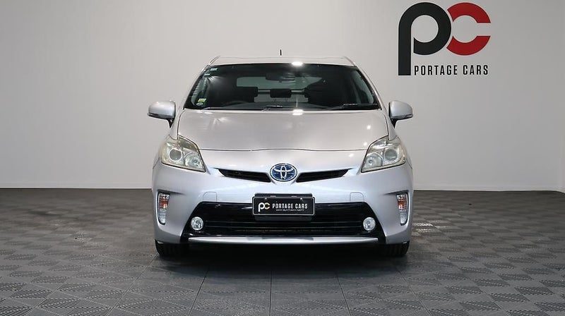 2012 Toyota Prius S MODEL + PUSH BUTTON START, photo 2