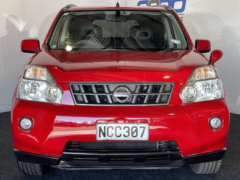 2010 Nissan X-Trail, photo 2