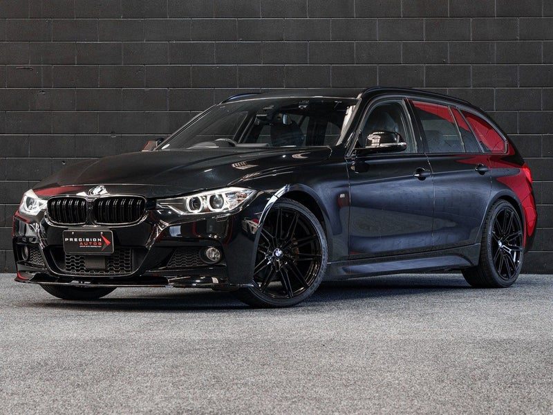 2015 BMW 320i M-Sport Touring