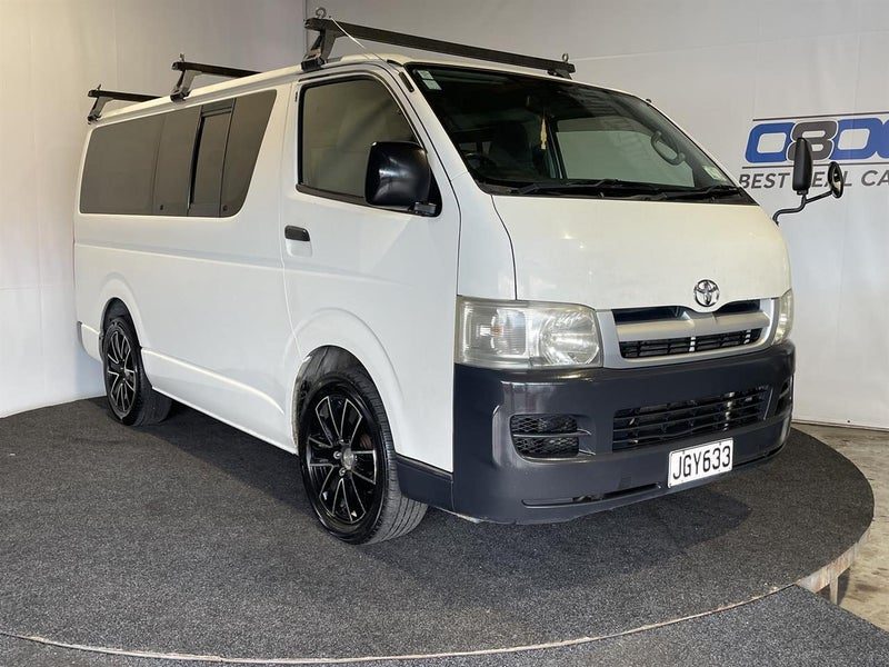 2006 Toyota Hiace, main photo