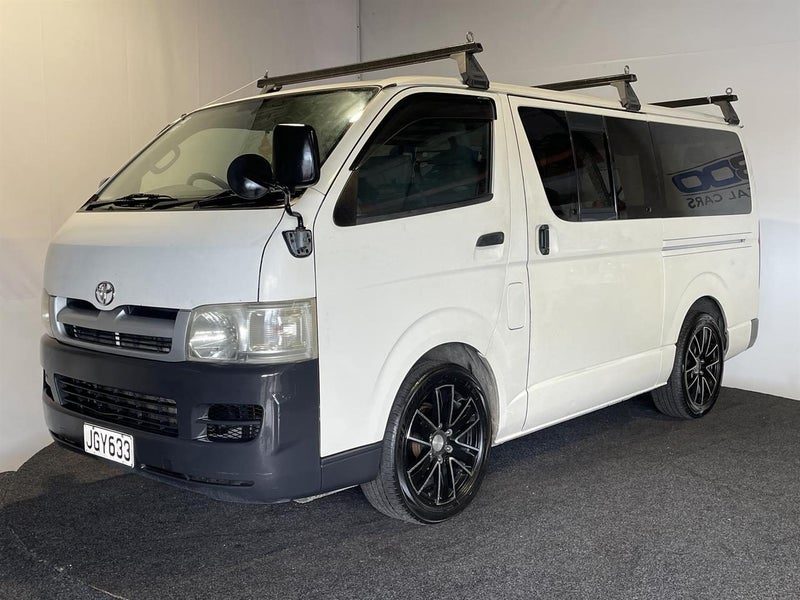 2006 Toyota Hiace, photo 3