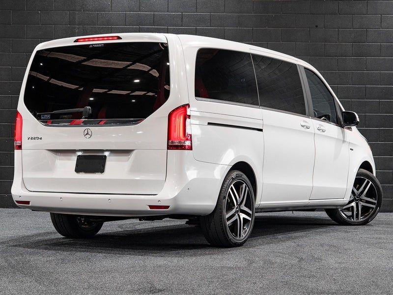 2015 Mercedes-Benz V 220 d Avantgarde LWB 7 Seater, photo 3