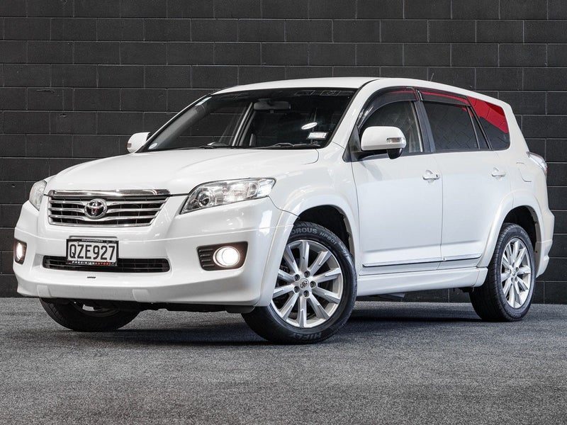 2011 Toyota Vanguard 240S 7seater