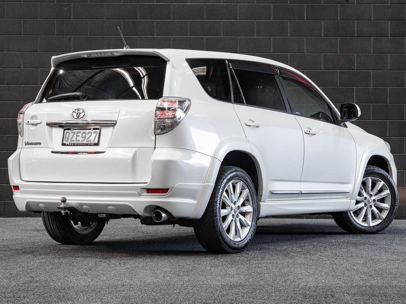 2011 Toyota Vanguard 240S 7seater, photo 3