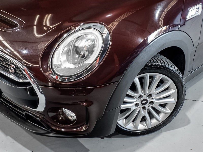 2017 MINI Clubman Cooper S, photo 2