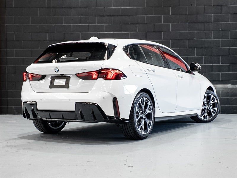 2025 BMW 120i M Sport Mild-Hybrid, photo 3