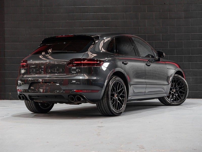 2017 Porsche Macan GTS 3.0P/4WD/7AT/SW/4D, photo 3