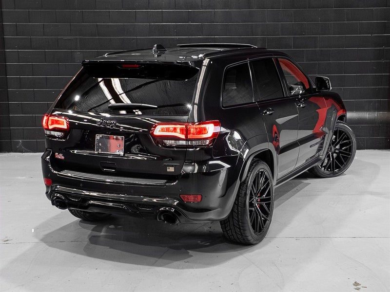 2017 Jeep Grand Cherokee SRT8 6.4P/4WD/8AT/SW, photo 3