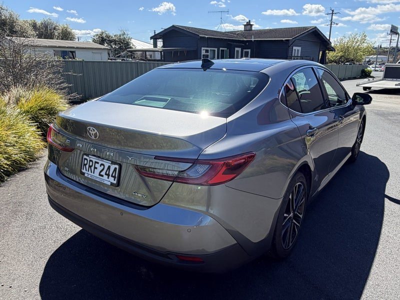 2026 Toyota Camry ZR, photo 3