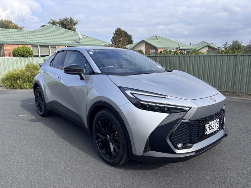 2025 Toyota C-HR GR Sport 2.0P HEV CVT AWD