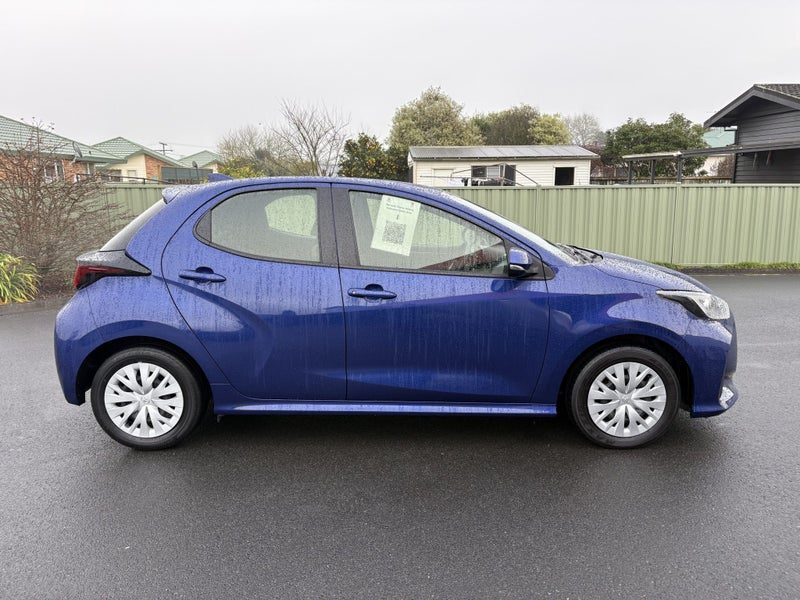2023 Toyota Yaris GX 1.5, photo 2