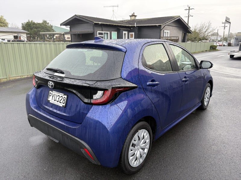 2023 Toyota Yaris GX 1.5, photo 3