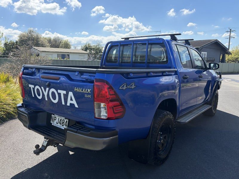 2021 Toyota Hilux SR, photo 3