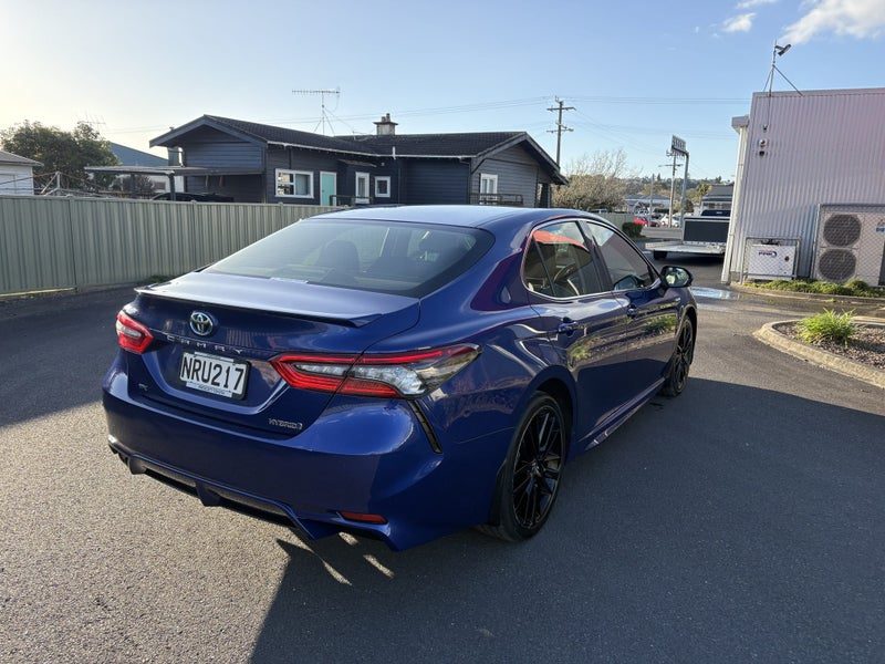 2021 Toyota Camry SX 2.5P HV ECVT FWD, photo 3
