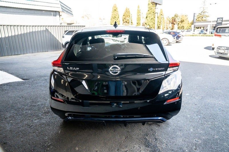 2020 Nissan Leaf XV Selection, photo 3