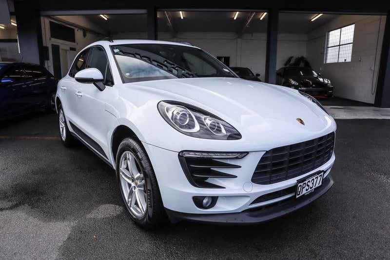 2018 Porsche Macan 2.0 Turbo 4WD
