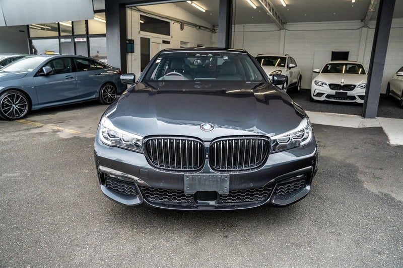 2019 BMW 740i Drivers Edition M-sport, photo 2