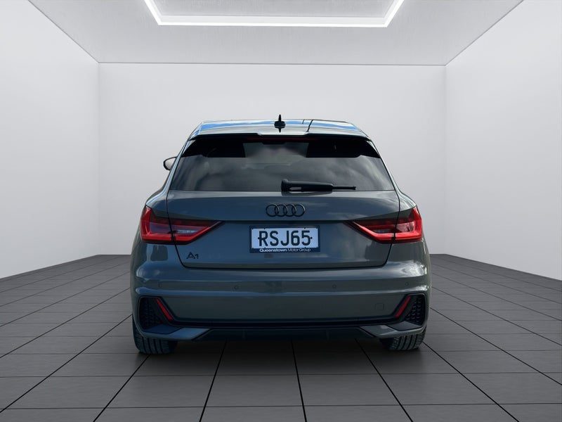 2026 Audi A1 35 TFSI S line, photo 3