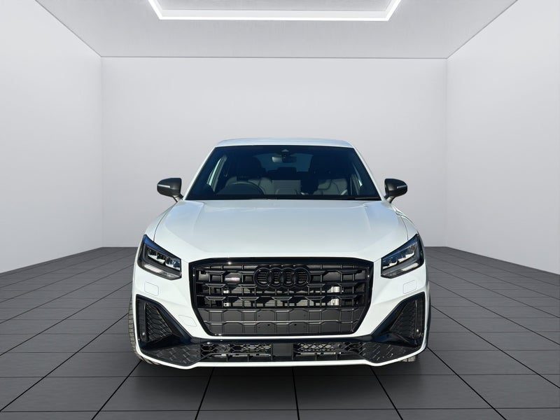 2026 Audi Q2 40 TFSI quattro S line, photo 2