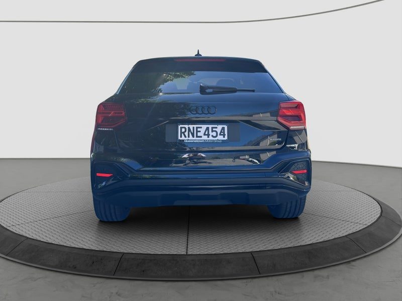 2025 Audi Q2 40 TFSI quattro S line, photo 2